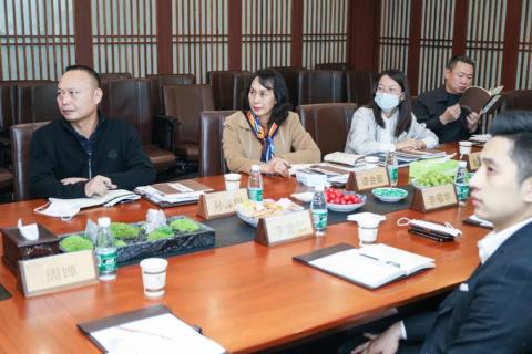 罗湖区人大常委副主任谭会茹一行莅临NG28调研