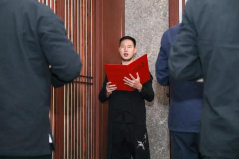 罗湖区人大常委副主任谭会茹一行莅临NG28调研