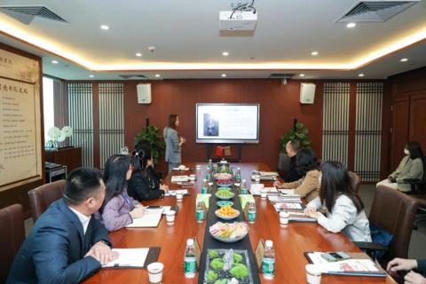 罗湖区人大常委副主任谭会茹一行莅临NG28调研