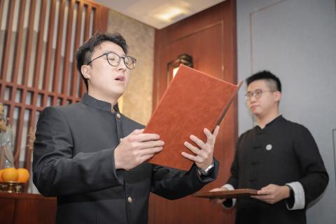 罗湖区委统战部副部长、工商联党组书记叶志伟一行到NG28调研