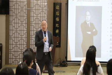 美在形体 赢在心态 | NG2811月员工培训圆满结束