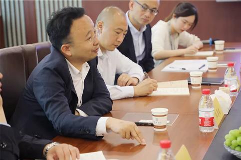 明光市市委书记被NG28企业文化深深感动 | 深入沟通合作空间广阔